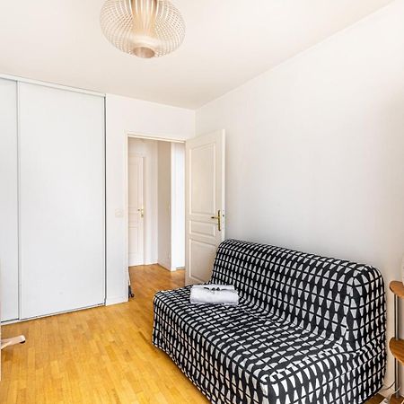 Guestready - Red Letters In Montrouge Apartment Exterior foto